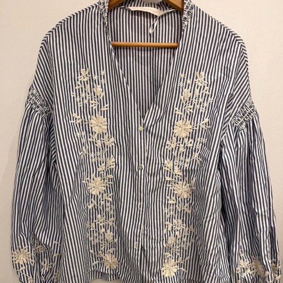 ZARA puffy long sleeve shirt size medium embroided white and bleu stripe. - Picture 1 of 9